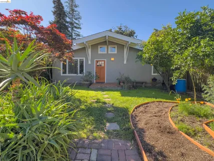 $1,275,000 | 2300 Ashby Avenue, Berkeley, CA 94705