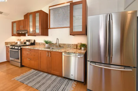 $1,275,000 | 2300 Ashby Avenue, Berkeley, CA 94705