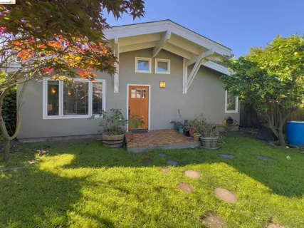 $1,275,000 | 2300 Ashby Avenue, Berkeley, CA 94705