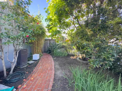 $1,275,000 | 2300 Ashby Avenue, Berkeley, CA 94705