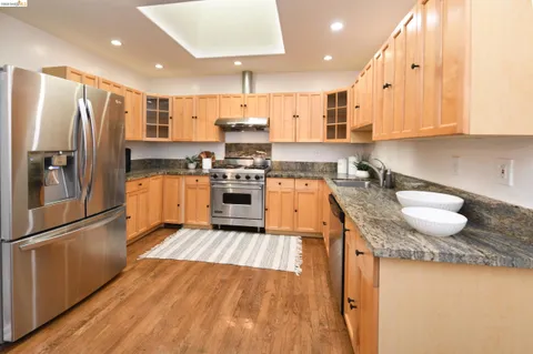 $1,275,000 | 2300 Ashby Avenue, Berkeley, CA 94705