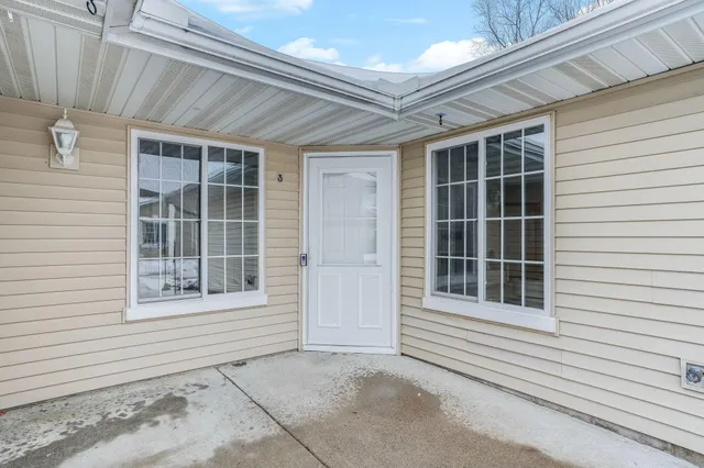 $320,000 | 6140 150th Street North, Hugo, MN 55038