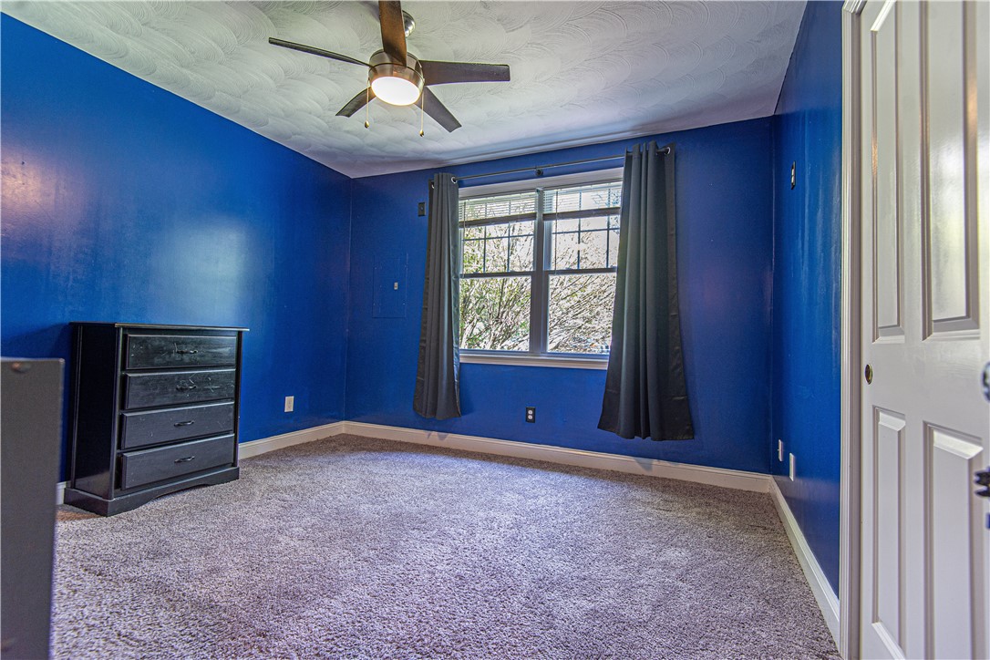 69 Junction Street Warwick, RI 02889 - Photo 16 of 24