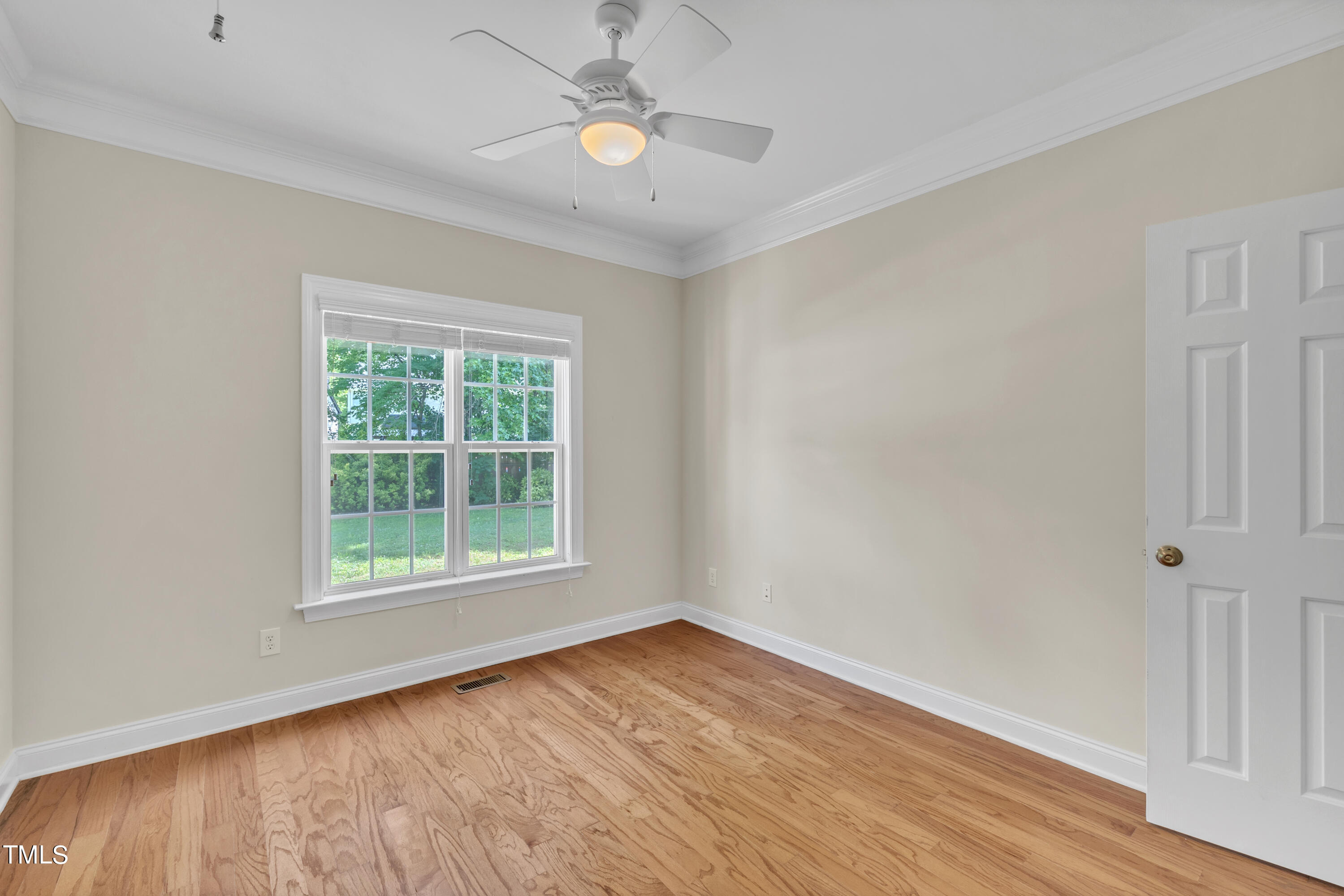 212 Lawrence Road Cary, NC 27511 - Photo 29 of 39 873A5311