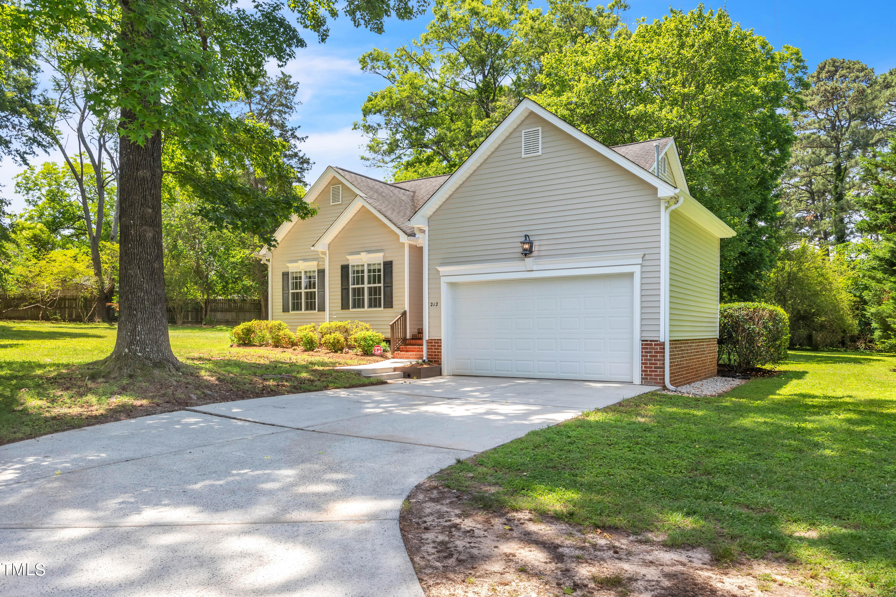 212 Lawrence Road Cary, NC 27511 - Photo 4 of 39 Front 1