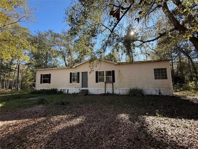$215,000 | 132 Pond Side Trail, Hawthorne, FL 32640