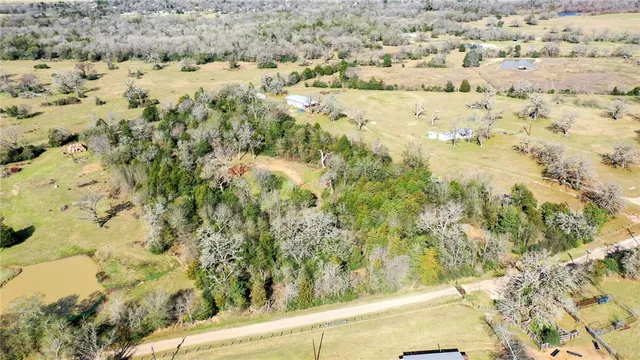 $269,000 | 1224 South State Street, Madisonville, TX 77864