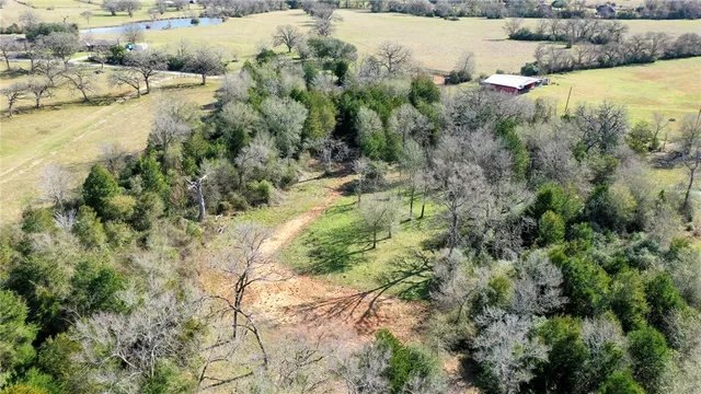 $269,000 | 1224 South State Street, Madisonville, TX 77864