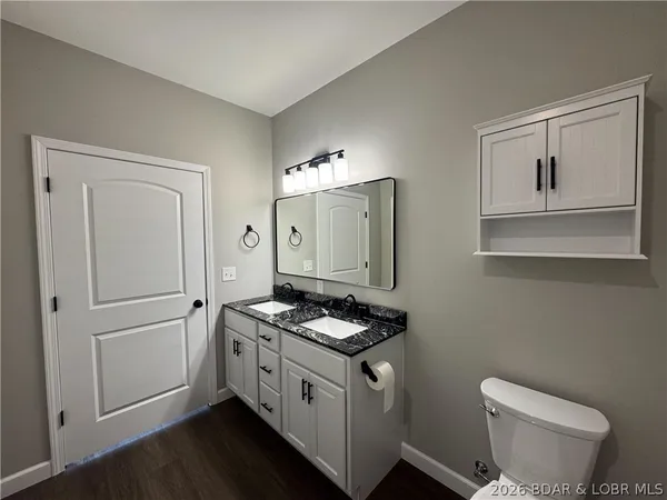 $299,900 | 135 McDonald Avenue, Versailles, MO 65084