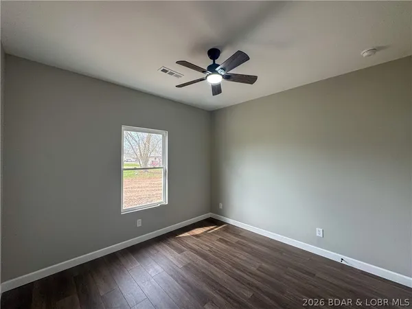 $299,900 | 135 McDonald Avenue, Versailles, MO 65084