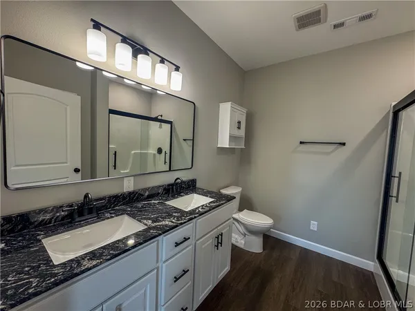 $299,900 | 135 McDonald Avenue, Versailles, MO 65084