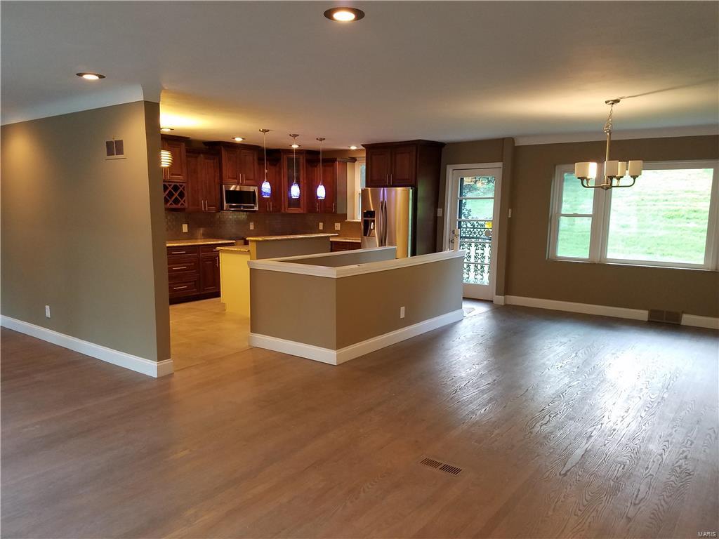 8025 Groby Road St. Louis, MO 63130 - Photo 5 of 33 Gallery Image 5