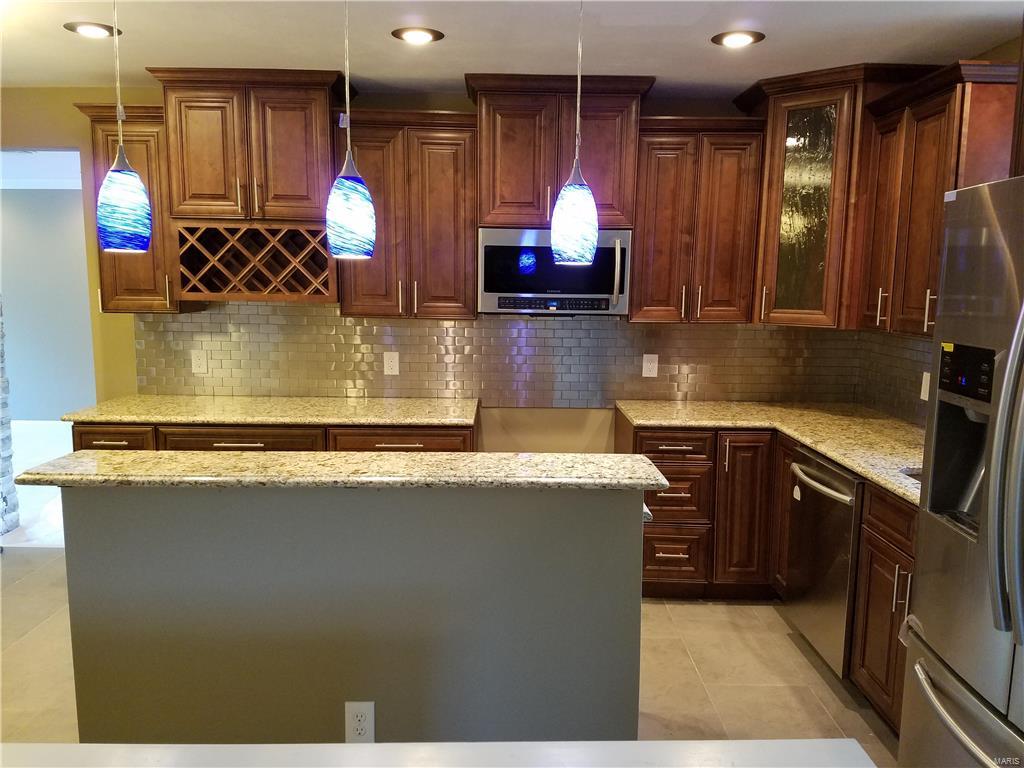 8025 Groby Road St. Louis, MO 63130 - Photo 6 of 33 Gallery Image 6