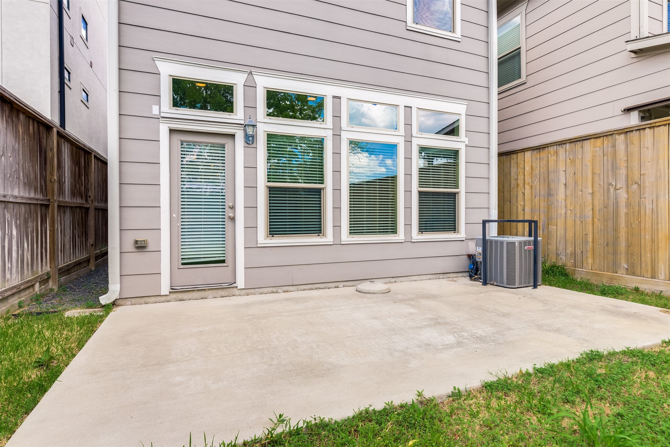 5807 Larkin Street Houston, TX 77007 - Photo 15 of 33