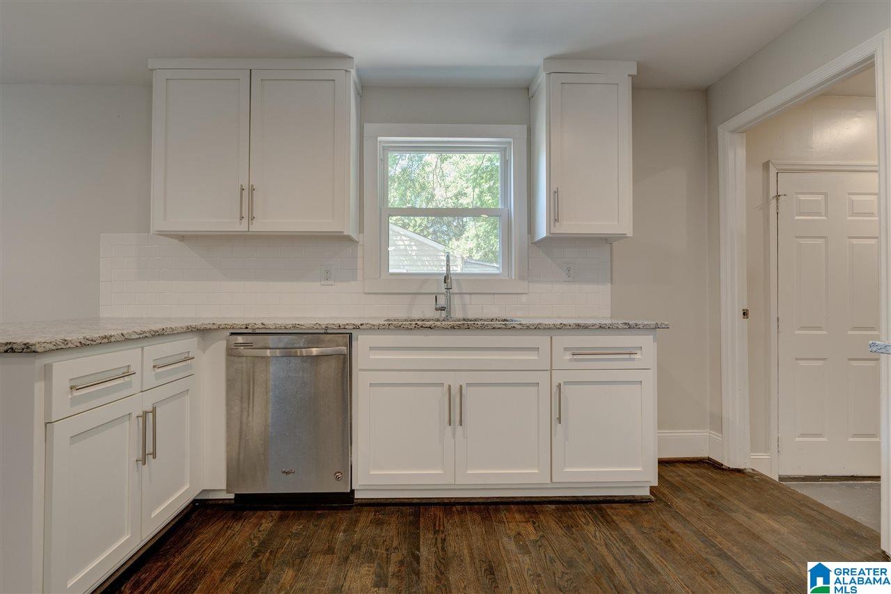 1312 Cresthill Road Birmingham, AL 35213 - Photo 10 of 28