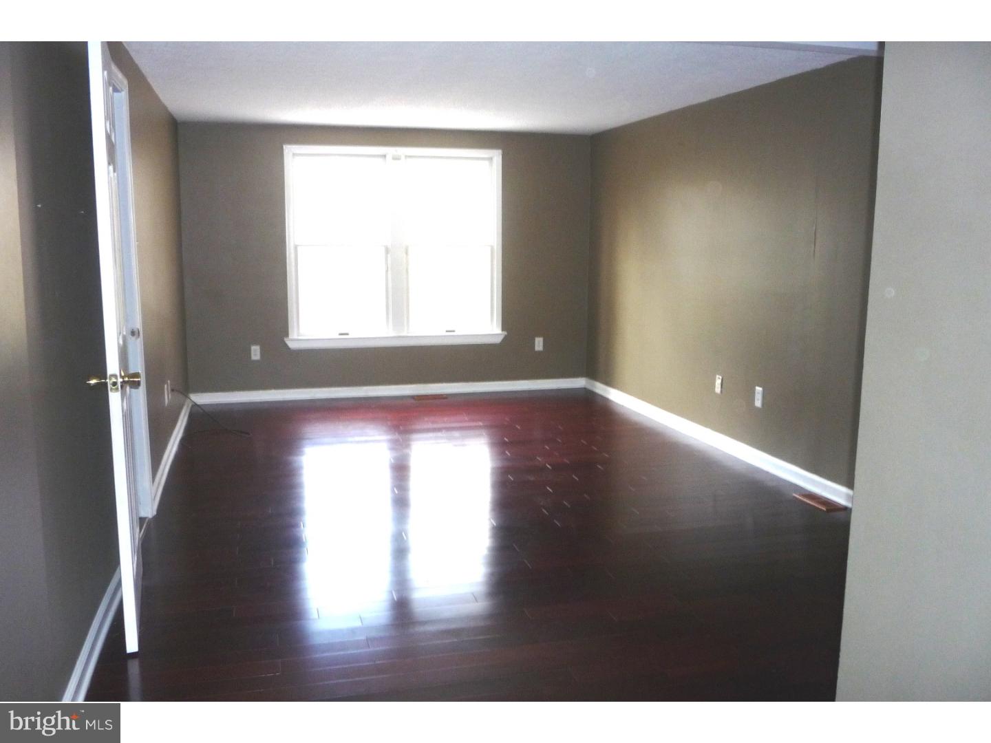 1257 Lower Ferry Road Ewing, NJ 08618 - Photo 11 of 22 Gallery Image 11