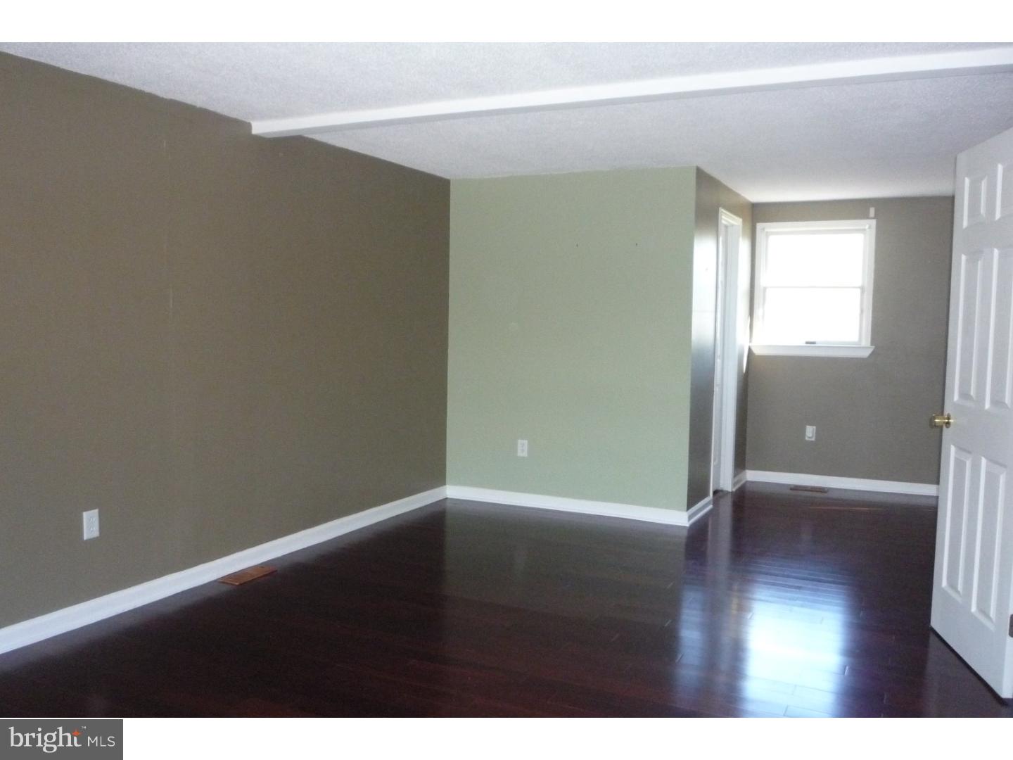 1257 Lower Ferry Road Ewing, NJ 08618 - Photo 12 of 22 Gallery Image 12