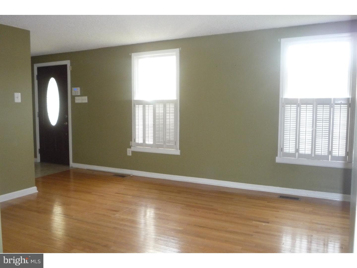 1257 Lower Ferry Road Ewing, NJ 08618 - Photo 9 of 22 Gallery Image 9