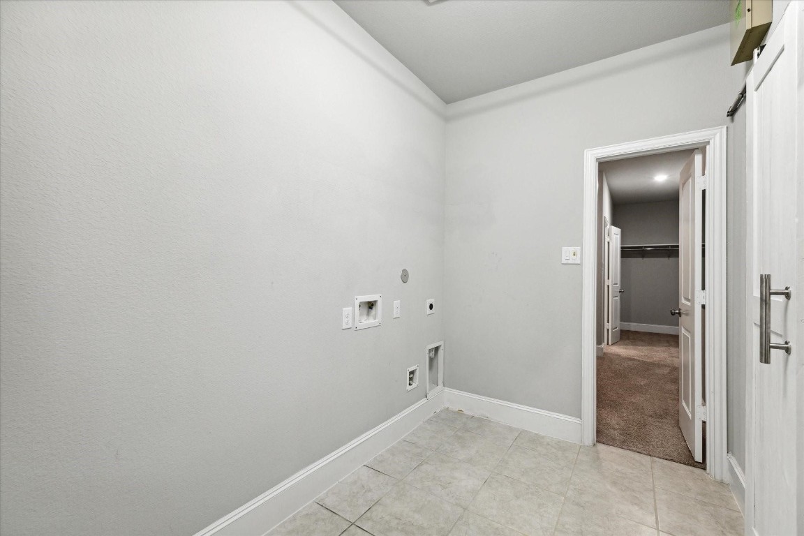 1010 Bat Hawk Court Conroe, TX 77385 - Photo 17 of 50