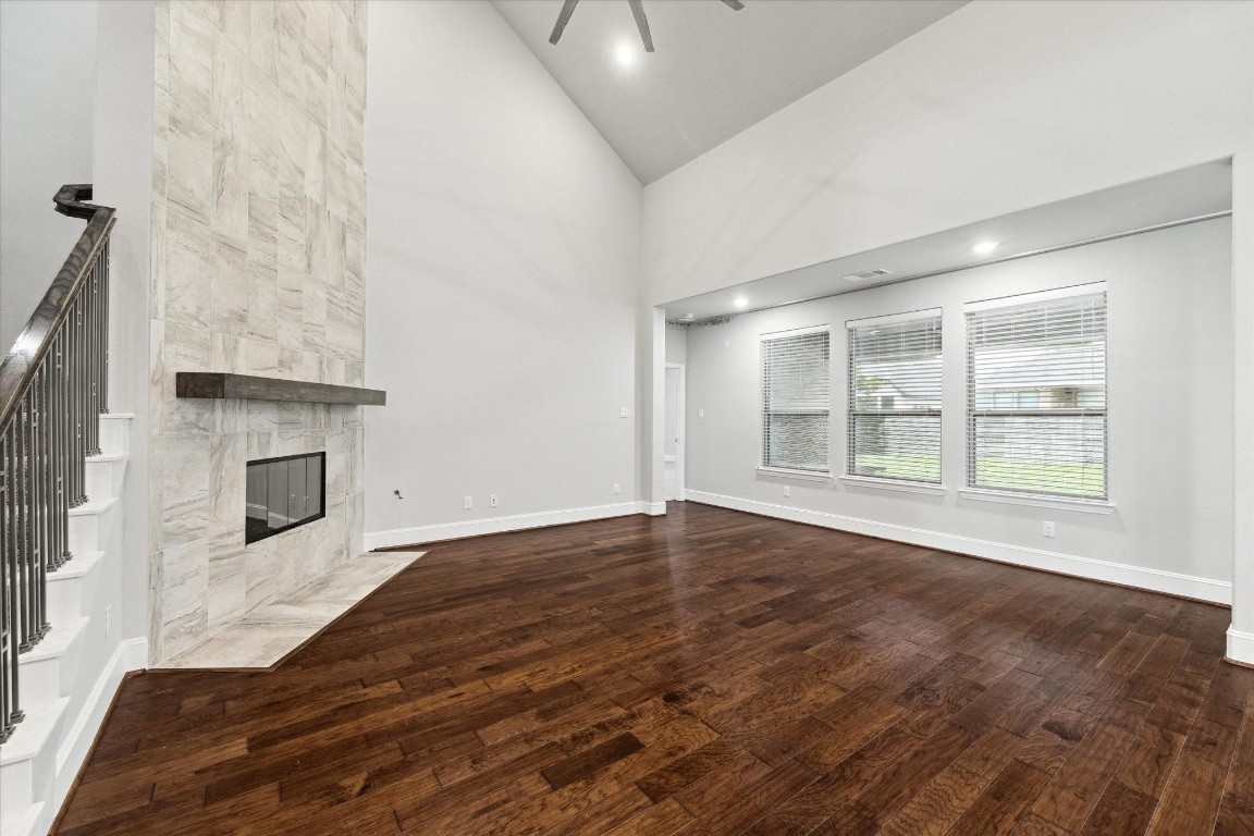 1010 Bat Hawk Court Conroe, TX 77385 - Photo 10 of 50