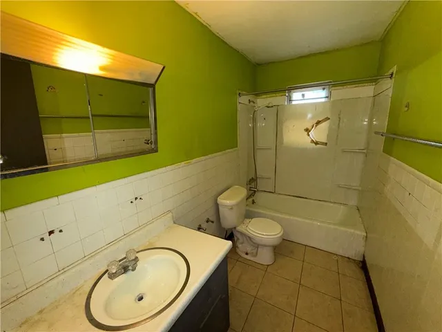 $209,900 | 1530 Northwest 67th Street, Kansas City, MO 64118