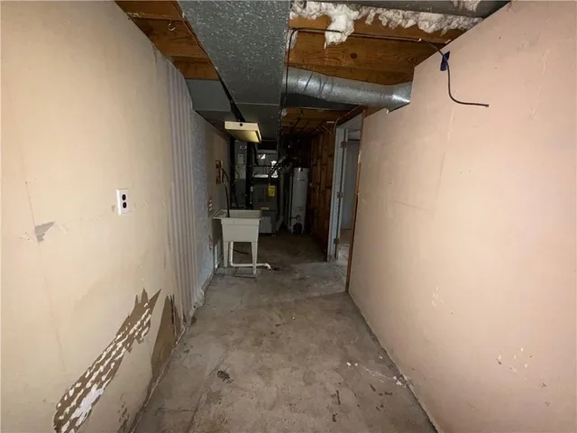 $209,900 | 1530 Northwest 67th Street, Kansas City, MO 64118