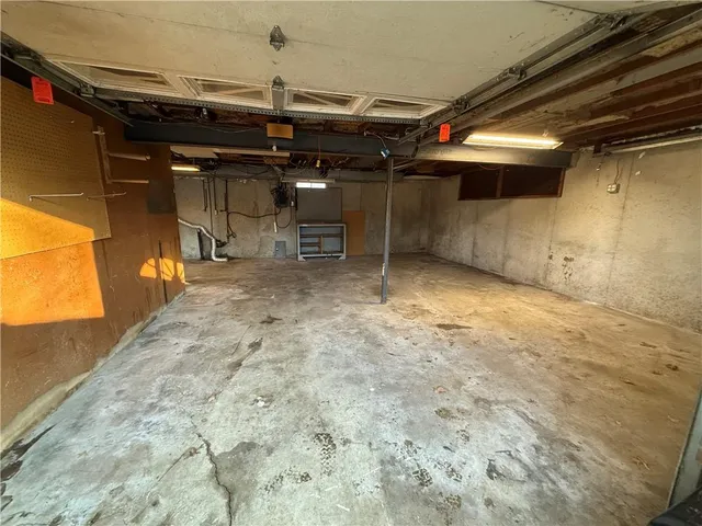 $209,900 | 1530 Northwest 67th Street, Kansas City, MO 64118