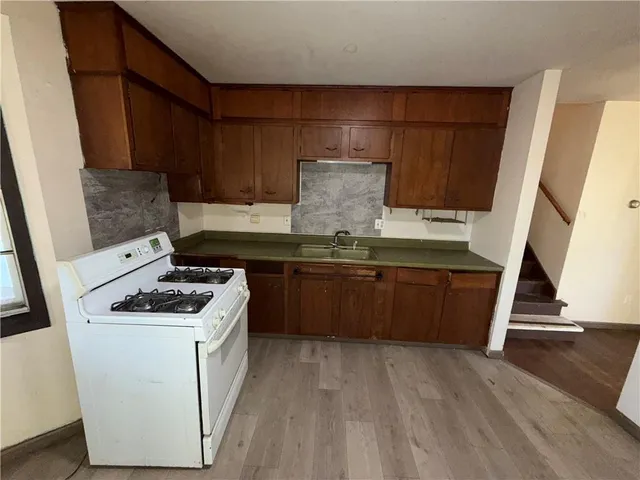 $209,900 | 1530 Northwest 67th Street, Kansas City, MO 64118