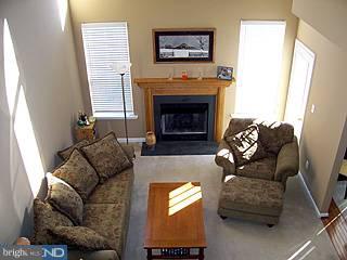 50 Threadleaf Terrace Burlington, NJ 08016 - Photo 4 of 6