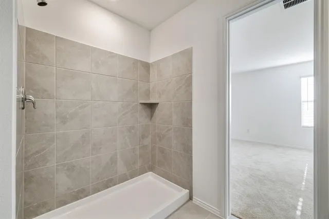 a view of an empty walk in closet