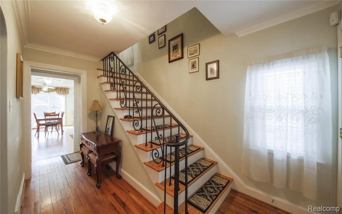 881 Fisher Road Grosse Pointe, MI 48230 - Photo 7 of 13 3-photo-web-1680x1050-160740.jpg