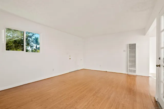 $1,950,000 | 4804 Lamont Street, San Diego, CA 92109