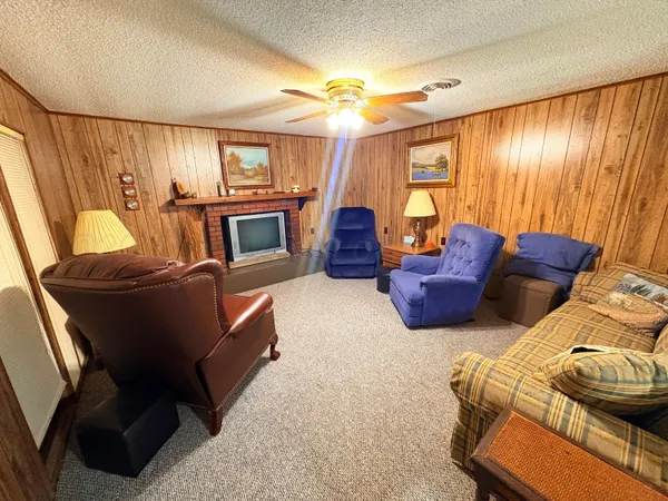 $65,000 | 65 Greenbelt Way, Clarendon, TX 79226