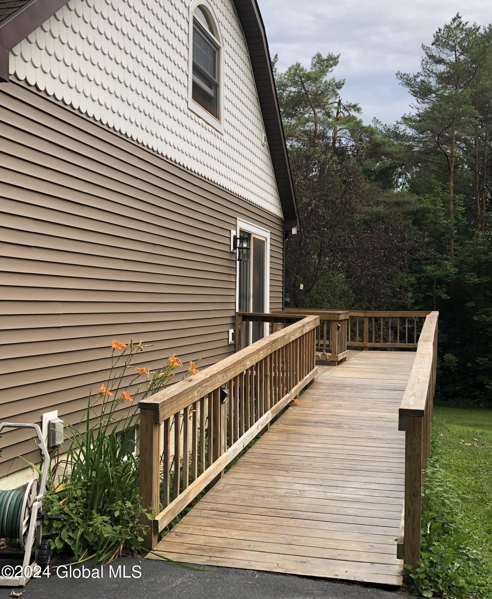 2842 Plank Road Moriah, NY 12956 - Photo 11 of 79 IMG_1156