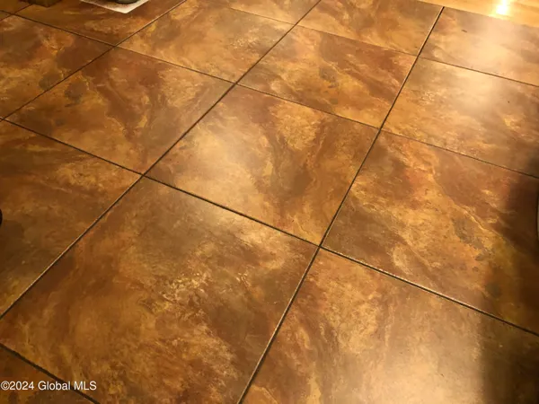 $419,900 | 2842 Plank Road, Moriah, NY 12956