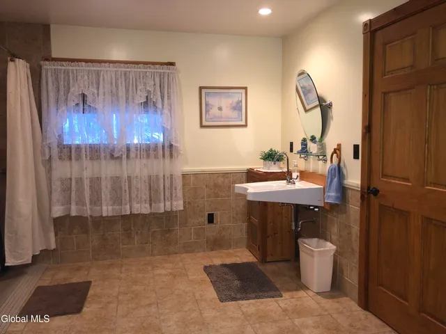 $419,900 | 2842 Plank Road, Moriah, NY 12956