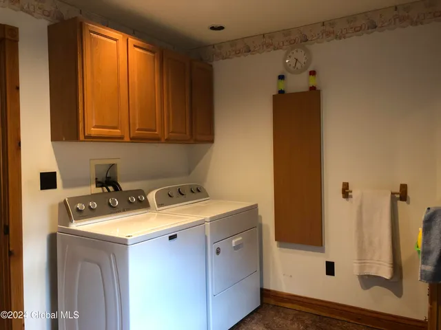 $410,000 | 2842 Plank Road, Moriah, NY 12956