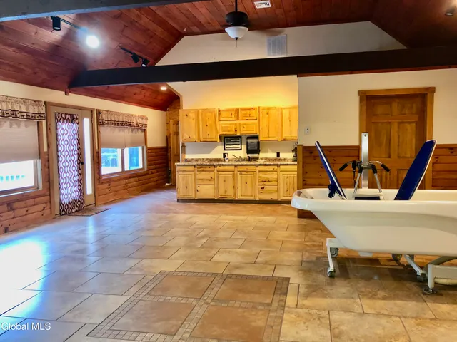 $419,900 | 2842 Plank Road, Moriah, NY 12956