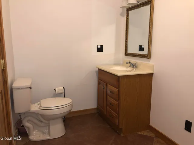 $419,900 | 2842 Plank Road, Moriah, NY 12956