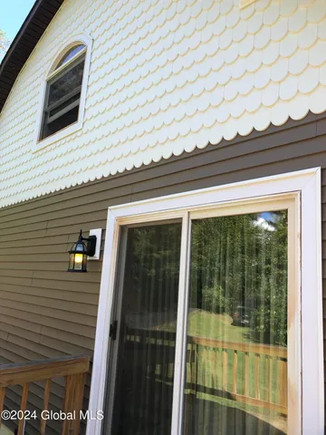 $410,000 | 2842 Plank Road, Moriah, NY 12956