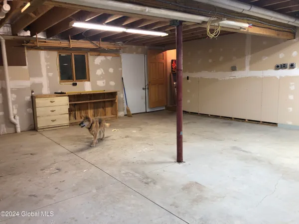 $419,900 | 2842 Plank Road, Moriah, NY 12956