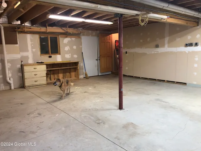 $419,900 | 2842 Plank Road, Moriah, NY 12956