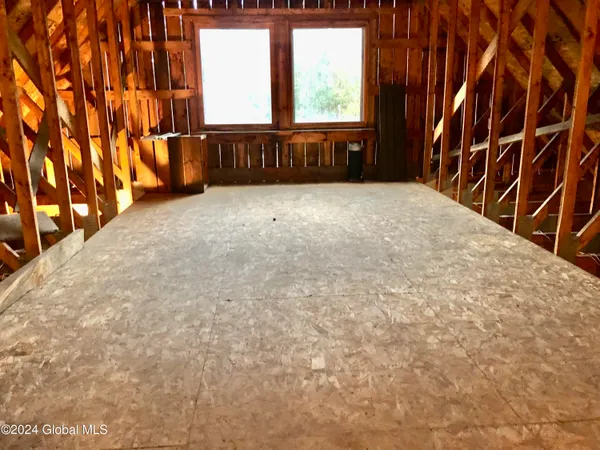 $419,900 | 2842 Plank Road, Moriah, NY 12956