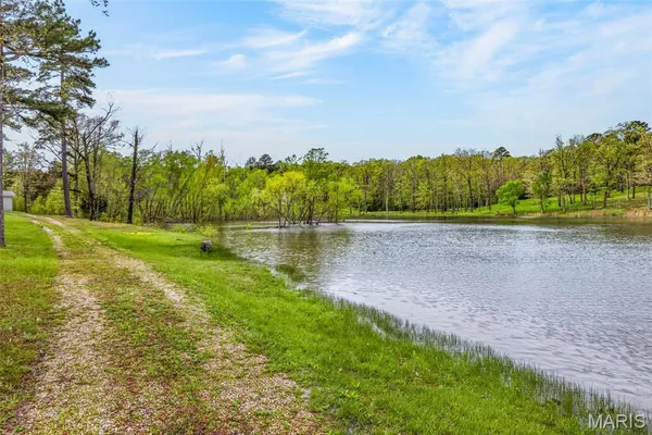 $450,000 | 10745 Ridgely Road, Potosi, MO 63664
