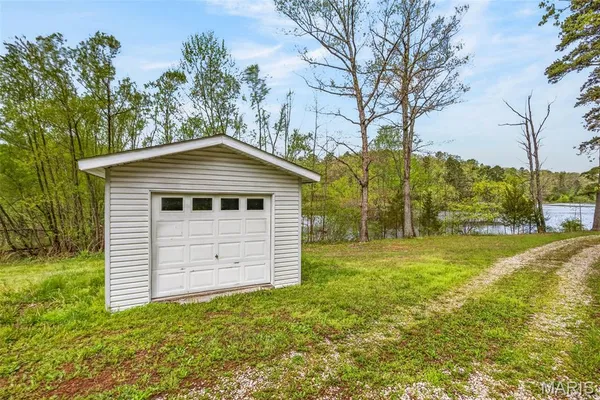 $450,000 | 10745 Ridgely Road, Potosi, MO 63664