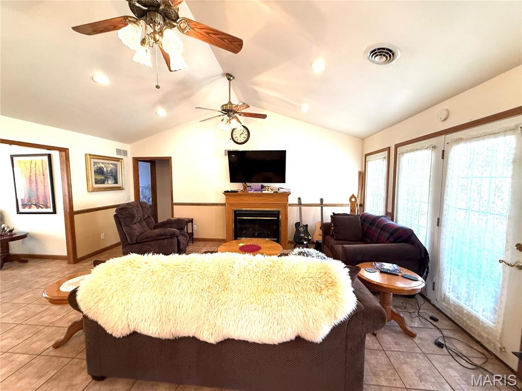 10745 Ridgely Road Potosi, MO 63664 - Photo 22 of 49