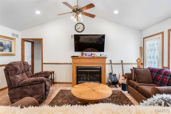 $450,000 | 10745 Ridgely Road, Potosi, MO 63664