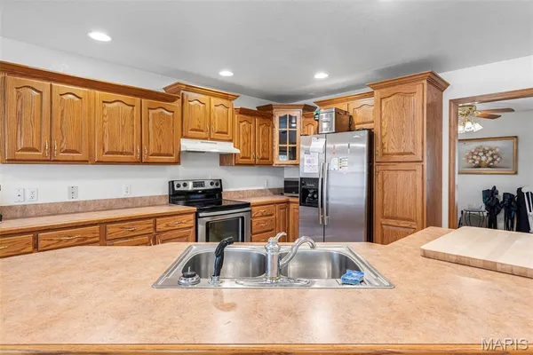 $450,000 | 10745 Ridgely Road, Potosi, MO 63664
