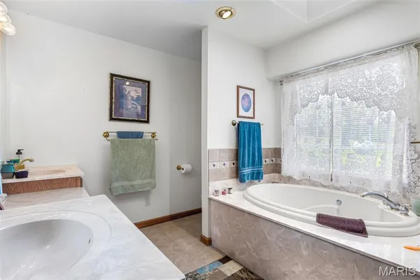 $450,000 | 10745 Ridgely Road, Potosi, MO 63664