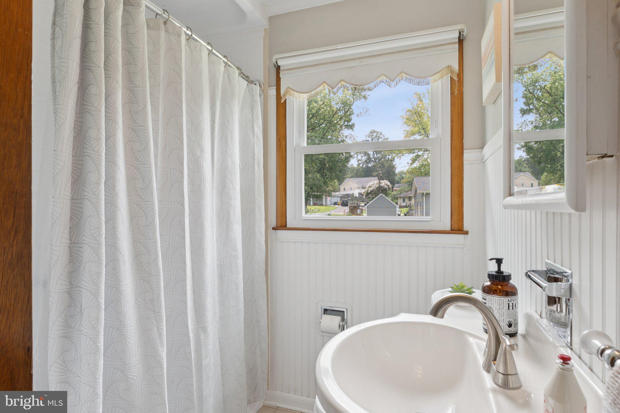 953 Annapolis Road Gambrills, MD 21054 - Photo 16 of 29